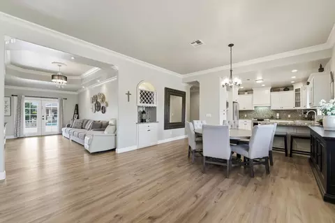 Entry Way - 2837 Geer Rd, Hughson, CA 95326 photo 2 of 15