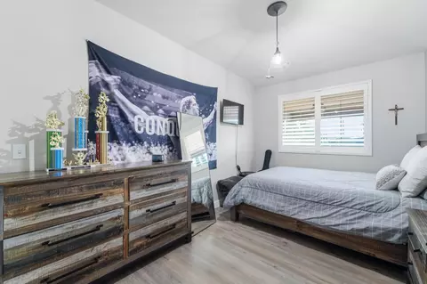 Bedroom - 2837 Geer Rd, Hughson, CA 95326 photo 1 of 5