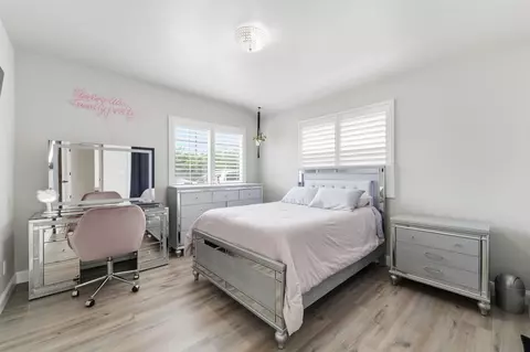 Bedroom - 2837 Geer Rd, Hughson, CA 95326 photo 2 of 5