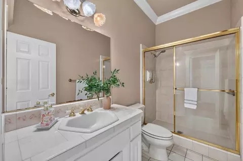 Bath - 7760 Boulder Creek Rd, Penryn, CA 95663 photo 1 of 8