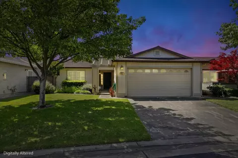 7526 Sunfaire Ln, Sacramento, CA 95828