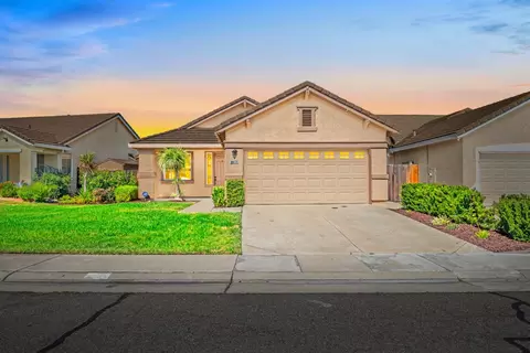 Exterior - 8412 Pinyon Pine Pl, Antelope, CA 95843 photo 1 of 6