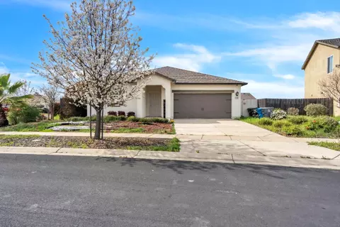 3766 Partridge Pkwy, Olivehurst, CA 95961