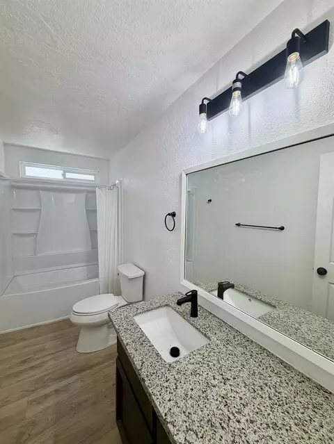 Bath - 158 E Grant Line Rd, Tracy, CA 95376 photo 1 of 4