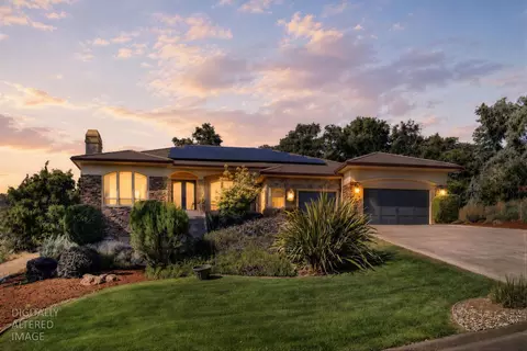 9537 Upper Valley Rd, Auburn, CA 95602