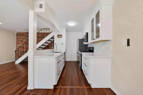2708 Pole Line Rd #2, Davis, CA 95618 photo 8