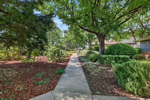 2708 Pole Line Rd #2, Davis, CA 95618 photo 30