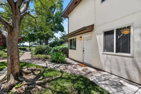 2708 Pole Line Rd #2, Davis, CA 95618 photo 2