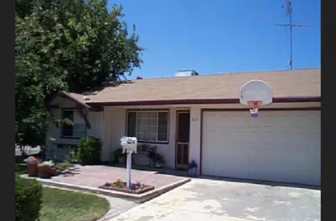 3637 Bainbridge Dr, North Highlands, CA 95660