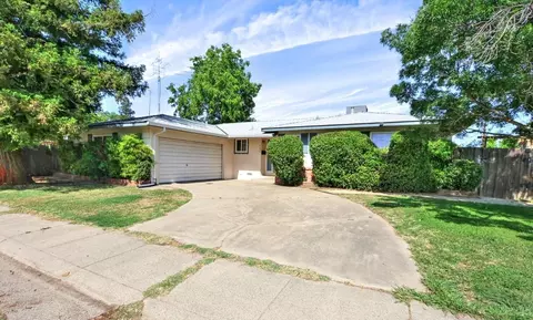 6600 4th Ave, Rio Linda, CA 95673