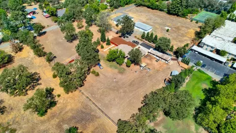 View/Area - 3840 Valle Vista Rd, Carmichael, CA 95608 photo 9 of 14