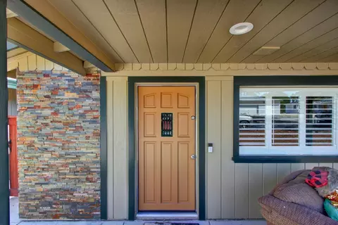 Entry Way - 3840 Valle Vista Rd, Carmichael, CA 95608 photo 1 of 2