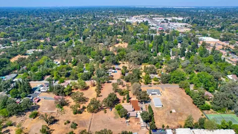 View/Area - 3840 Valle Vista Rd, Carmichael, CA 95608 photo 11 of 14