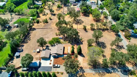 View/Area - 3840 Valle Vista Rd, Carmichael, CA 95608 photo 6 of 14