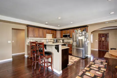 Kitchen - 3840 Valle Vista Rd, Carmichael, CA 95608 photo 1 of 8