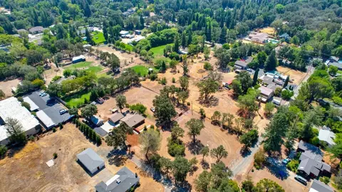 View/Area - 3840 Valle Vista Rd, Carmichael, CA 95608 photo 2 of 14