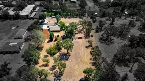 View/Area - 3840 Valle Vista Rd, Carmichael, CA 95608 photo 5 of 14