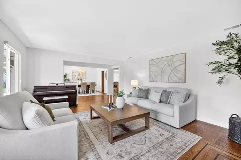Living - 5016 Olive Oak Way, Carmichael, CA 95608 photo 2 of 5