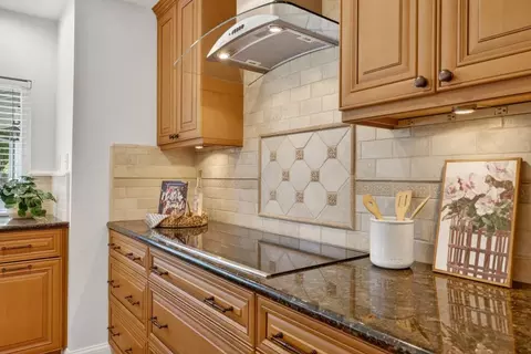 Kitchen - 5016 Olive Oak Way, Carmichael, CA 95608 photo 3 of 6
