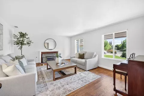 Living - 5016 Olive Oak Way, Carmichael, CA 95608 photo 1 of 5