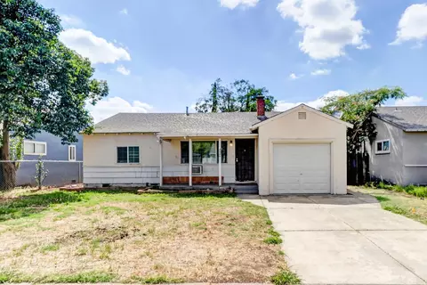 4940 Whittier Dr, Sacramento, CA 95820