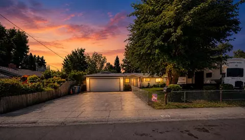 1162 Galaxy Dr, Yuba City, CA 95991