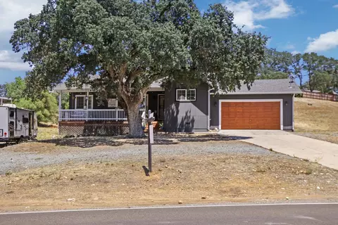 11385 Milton Rd, Valley Springs, CA 95252