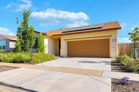 1559 Falabella Way, Olivehurst, CA 95961
