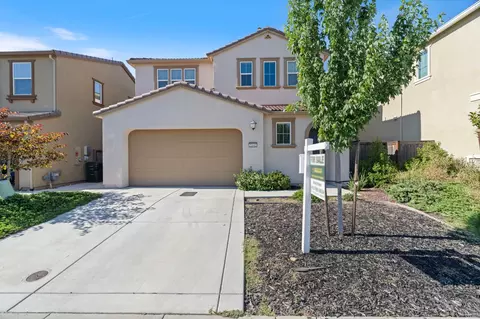 5040 Ashbrook St, Roseville, CA 95747