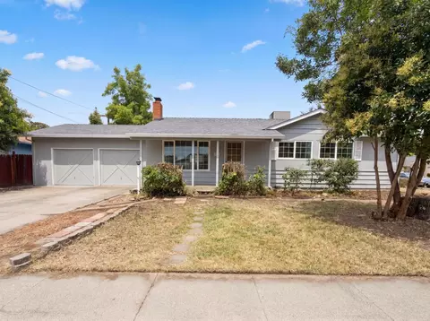 648 Lewis Ave, Yuba City, CA 95991