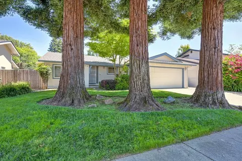 2513 Knightwood Way, Rancho Cordova, CA 95670