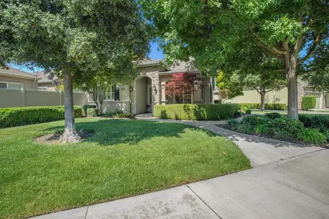 2431 Cypress Point Dr, Turlock, CA 95380