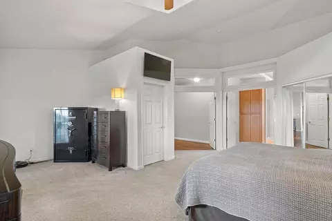 Bedroom - 16455 Crestridge Ave, Sonora, CA 95370 photo 6 of 6