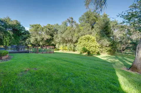 Exterior - 5475 Laird Rd, Loomis, CA 95650 photo 18 of 35