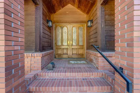 Entry Way - 5475 Laird Rd, Loomis, CA 95650 photo 1 of 3