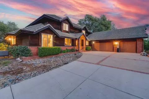 5475 Laird Rd, Loomis, CA 95650