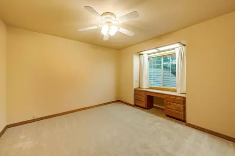 Bedroom - 5475 Laird Rd, Loomis, CA 95650 photo 1 of 9