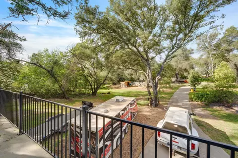 Exterior - 5475 Laird Rd, Loomis, CA 95650 photo 9 of 35