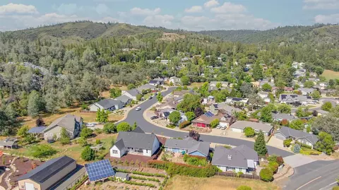 View/Area - 358 Oak Tree Cir, Murphys, CA 95247 photo 5 of 6