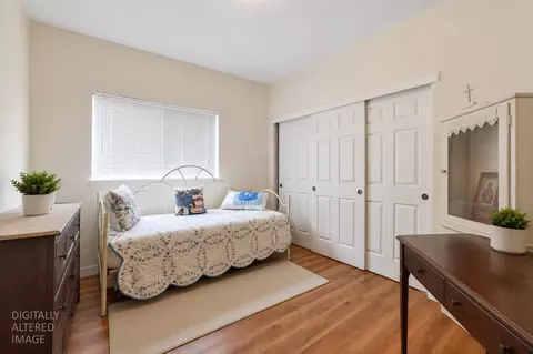 Bedroom - 6141 Hall Ln, Carmichael, CA 95608 photo 4 of 4