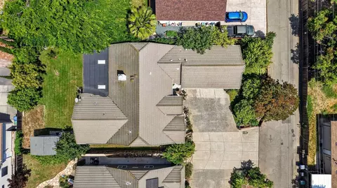 View/Area - 6141 Hall Ln, Carmichael, CA 95608 photo 2 of 3