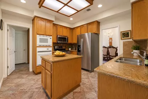Kitchen - 6141 Hall Ln, Carmichael, CA 95608 photo 1 of 4