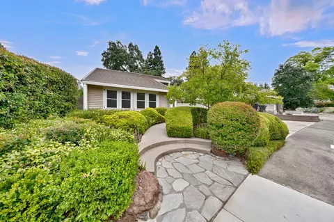 5208 Lincoln Villa Way, Fair Oaks, CA 95628