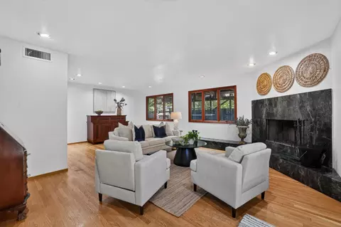 Living - 39870 Sharon Ave, Davis, CA 95616 photo 4 of 9