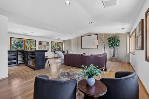 Living - 39870 Sharon Ave, Davis, CA 95616 photo 6 of 9