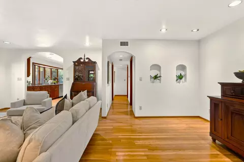Entry Way - 39870 Sharon Ave, Davis, CA 95616 photo 2 of 5