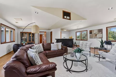 Living - 39870 Sharon Ave, Davis, CA 95616 photo 8 of 9