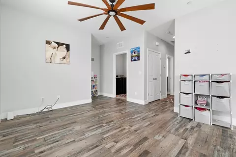 Entry Way - 673 Silo St, Folsom, CA 95630 photo 8 of 10