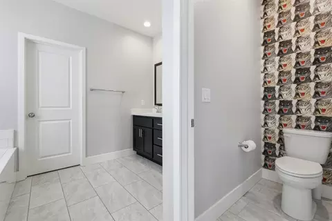 Entry Way - 673 Silo St, Folsom, CA 95630 photo 10 of 10