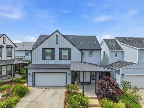 Exterior - 673 Silo St, Folsom, CA 95630 photo 10 of 11